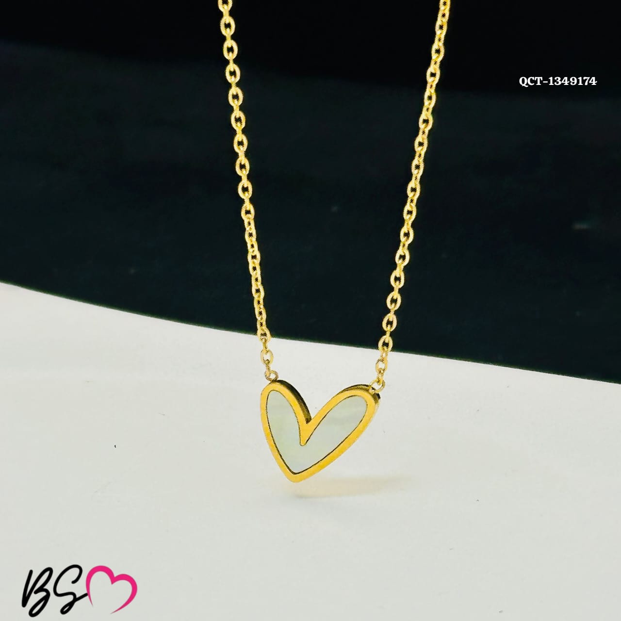 QCT-174 Mini Heart Stainless Steel Necklace – Elegant Jewellery, Stylish Accessory for Women