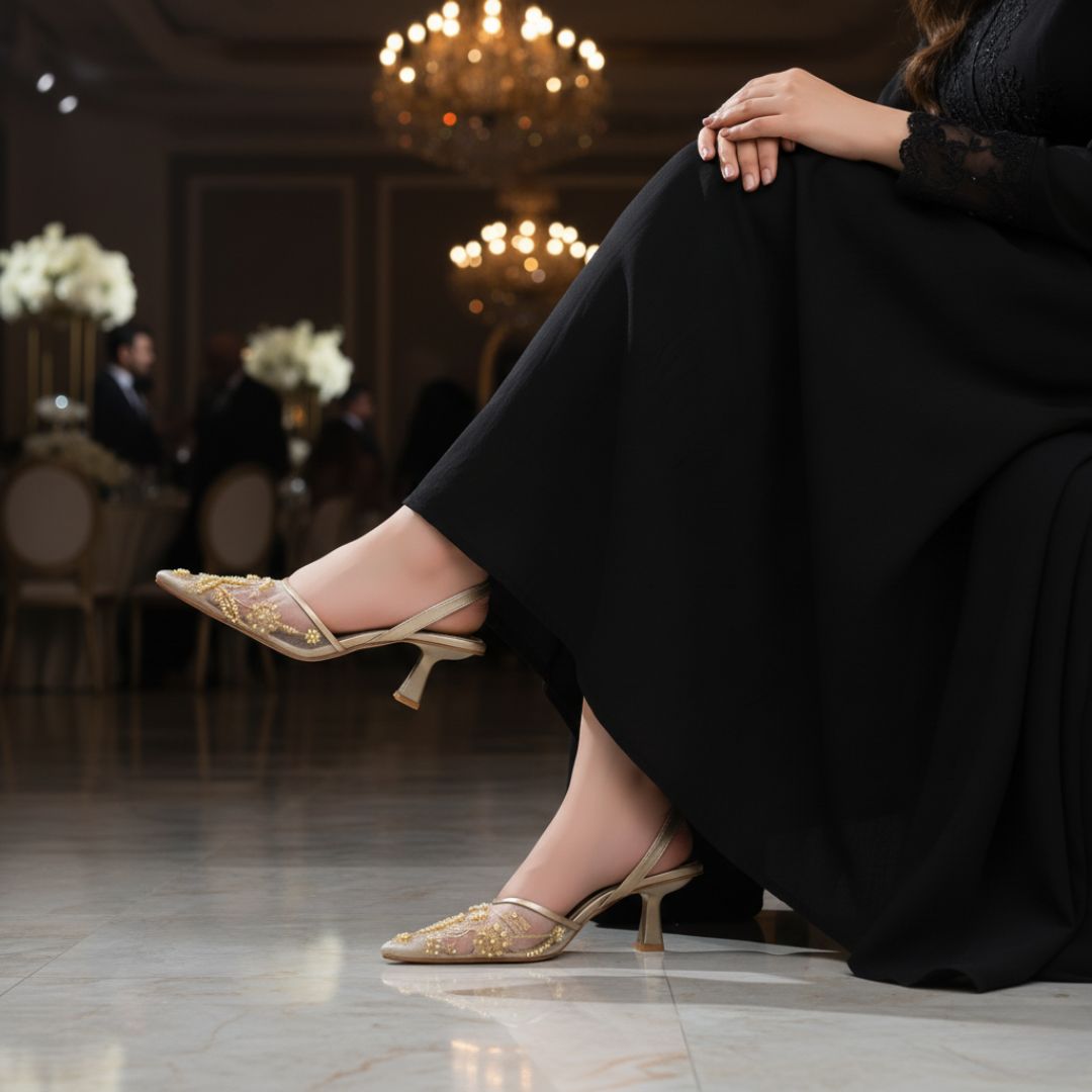 Elegant Fawn Hand-Embroidered Kitten Heels for Women (6)