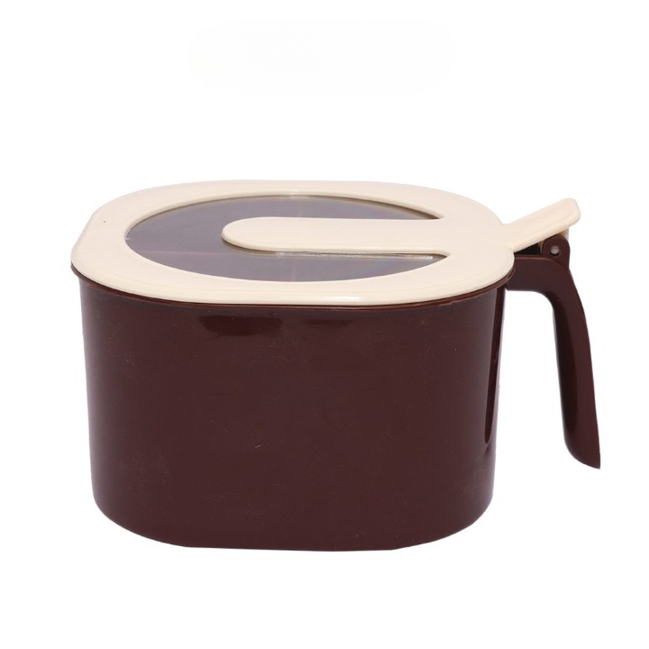 4 In 1 Modern spice kit, partition kitchen seasoning box, 4 Portions spice box with free spoon Modern Spice Kit - Spice Jar (Random Color)