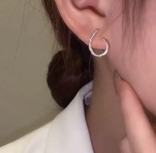 Elegant Zircon Pearl Stone Earrings Material Alloy  for girls - Golden