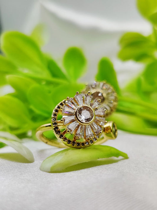 1 Piece Elegant Moveable Radiance Sunflower Ring – Timeless Sparkle 🌟 | Luxurious Design Ring | Adjustable Ring | Ring For Girls &amp; Women ✨ 