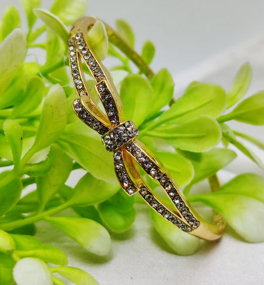 Imported Dazzling Imported Adjustable Bracelet – Imported Elegance | Best Quality Artificial Bracelet For Girls &amp; Women | Bracelet For Every Occasion | Elegant Design - Bow Bracelet