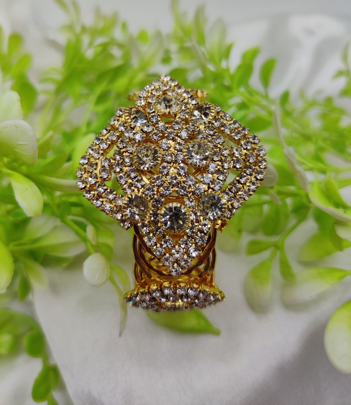 Imported Royal Elegance Sapphire Bracelet – Regal Design Golden Bracelet – Best Quality Artificial Bracelet For Girls &amp; Women | Bracelet For Every Occasion - Random Color