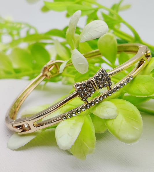 | Best Quality Artificial Bracelet For Girls &amp; Women | Bracelet For Every Occasion | Elegant Design