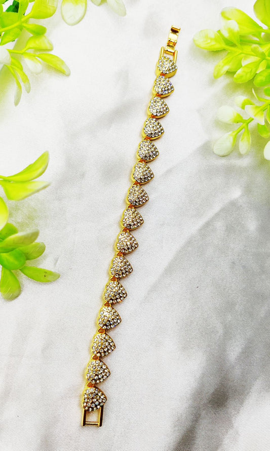 1 Piece Imported Exquisite Adjustable Heart Crystal Bracelet – Imported Elegance | Best Quality Artificial Bracelet For Girls &amp; Women | Bracelet For Every Occasion | Elegant Design