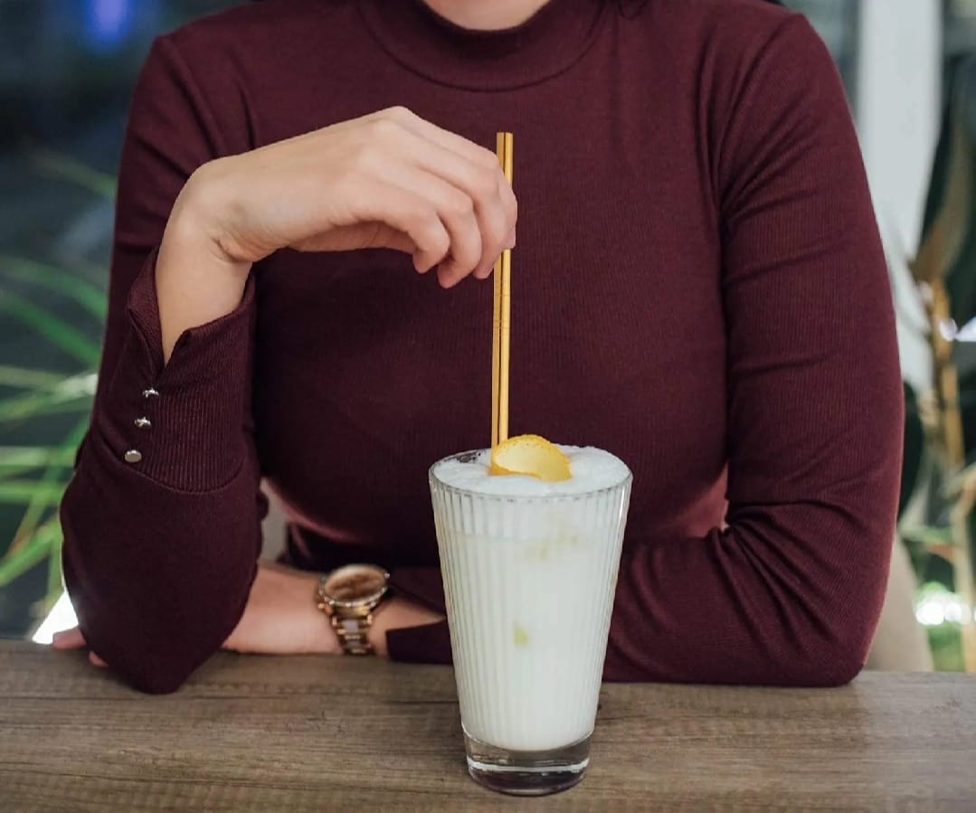 Set of 6 Colorful Reusable Metal Straws – Stainless Steel Drinking Straws with Eco-Friendly Design for Home, Travel &amp; Parties