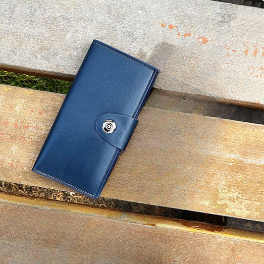 Tri-Fold Pure Leather Long Wallet for Men &amp; Women – Genuine Cow Leather Fashion Wallet with Multiple Card Slots, Cash &amp; Mobile Compartments – Stylish Smooth Pattern in Brown, Black &amp; Blue (18×9×2cm) - Blue