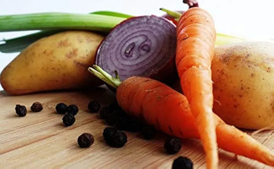 Stainless Steel Flat Grater with Sharp Teeth – Multi-Purpose Kitchen Peeler &amp; Slicer for Fruits, Vegetables, Cheese, Citrus Zesting, Food Prep, Durable &amp; Easy to Clean Tool