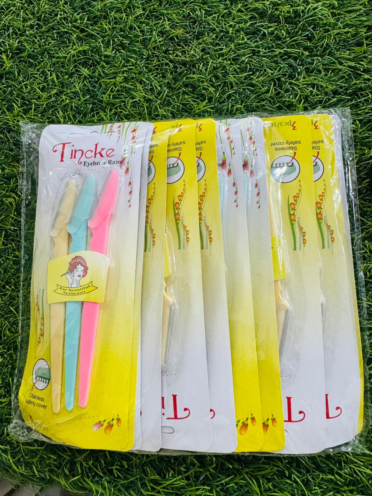 Pack of 3 Tinkle Eyebrow & Facial Hair Razor for Women